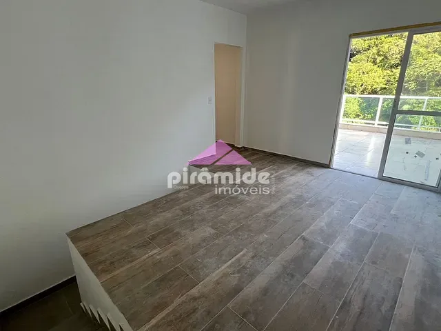 Cobertura / Penthouse com 166m² 3 quartos e 2 banheiros, à venda, no bairro Cidade Jardim em Caraguatatuba