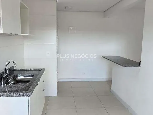 Cobertura / Penthouse 2 quartos e 3 banheiros, à venda, no bairro Centro em Sorocaba