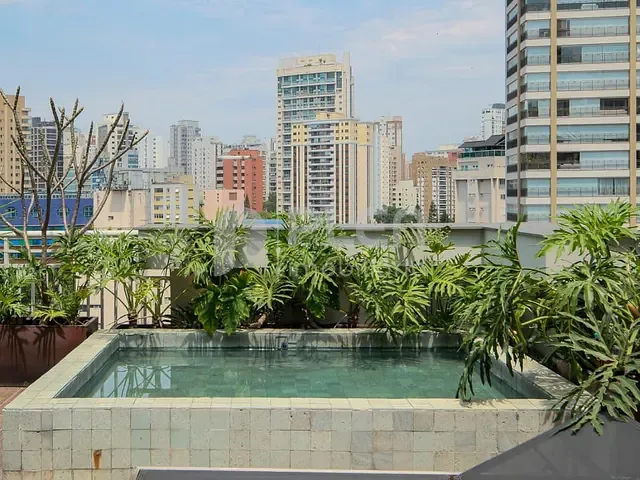 Cobertura / Penthouse 1 quarto e 3 banheiros, à venda, no bairro Vila Nova Conceição em São Paulo