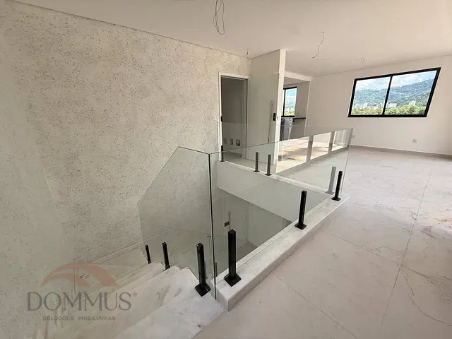 Cobertura / Penthouse com 265m² 4 quartos e 3 banheiros, à venda, no bairro Bom Retiro em Ipatinga