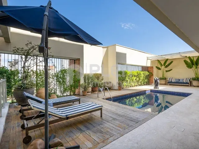 Cobertura / Penthouse 5 quartos e 7 banheiros, à venda, no bairro Real Parque em São Paulo