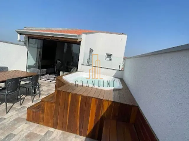Cobertura / Penthouse 3 quartos e 2 banheiros, à venda, no bairro Parque Oratório em Santo André