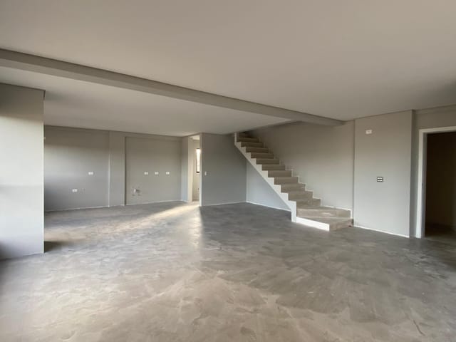 Cobertura / Penthouse com 141m² 3 quartos e 3 banheiros, à venda, no bairro Campina do Siqueira em Curitiba