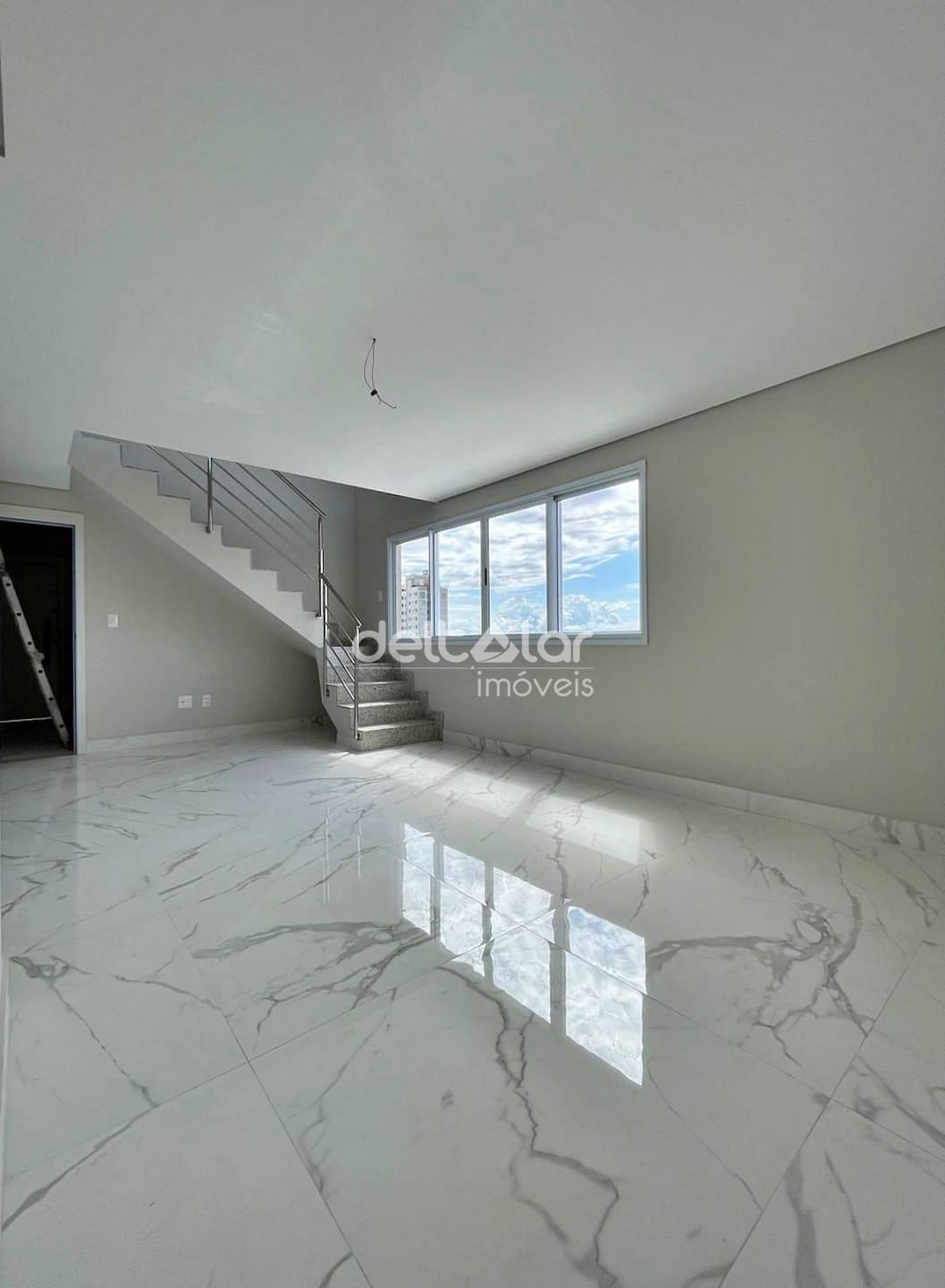 Cobertura à venda com 3 quartos, 155m² - Foto 1