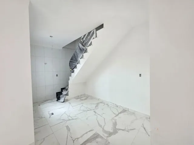 Cobertura / Penthouse 2 quartos e 2 banheiros, à venda, no bairro Vila Scarpelli em Santo André