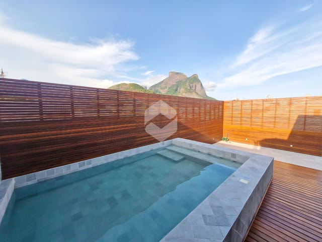 Cobertura / Penthouse 3 quartos e 5 banheiros, à venda, no bairro Barra da Tijuca em Rio de Janeiro