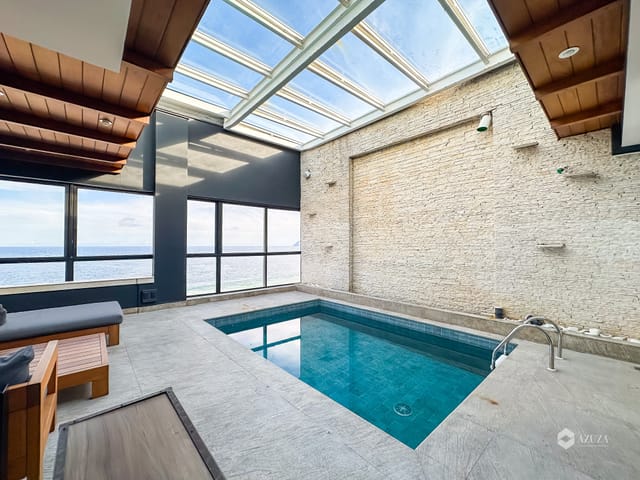Cobertura / Penthouse com 575m² 4 quartos e 5 banheiros, à venda, no bairro Copacabana em Rio de Janeiro