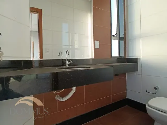 Cobertura / Penthouse com 251m² 4 quartos e 3 banheiros, para alugar, no bairro Imbaúbas em Ipatinga