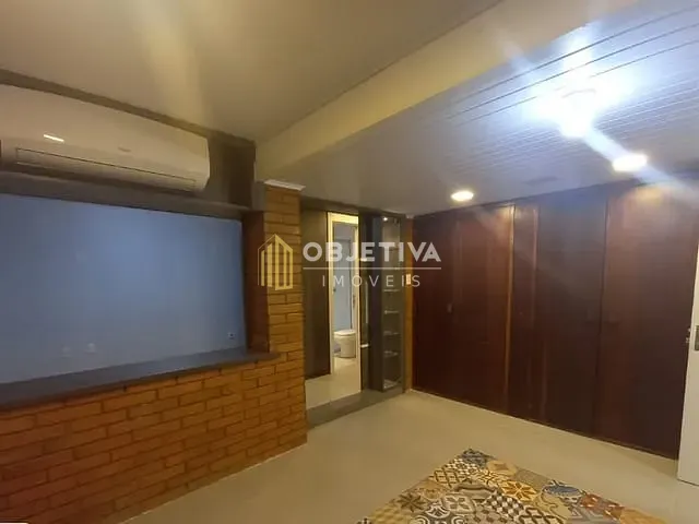 Cobertura / Penthouse 2 quartos e 2 banheiros, à venda, no bairro Centro Histórico em Porto Alegre
