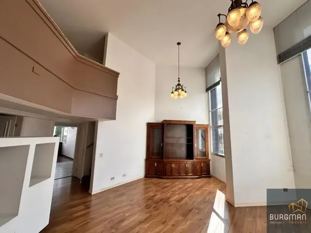 Cobertura / Penthouse 4 quartos e 5 banheiros, para alugar, no bairro Alto da Glória em Curitiba