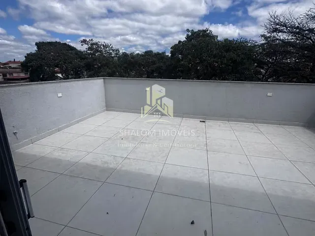 Cobertura / Penthouse 2 quartos e 1 banheiro, à venda, no bairro Santa Mônica em Belo Horizonte