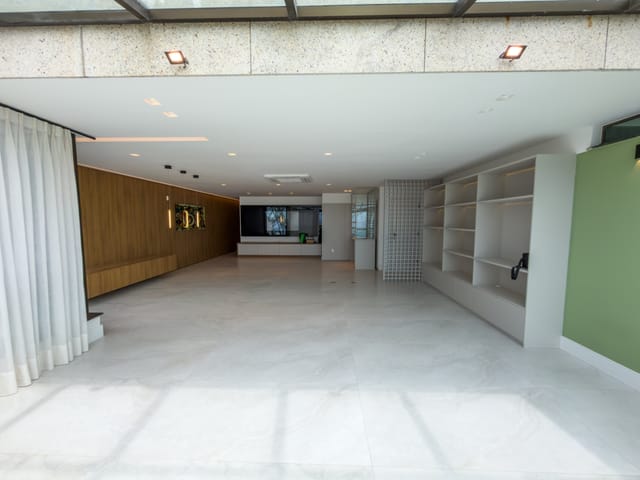 Cobertura / Penthouse com 400m² 4 quartos e 5 banheiros, à venda, no bairro Recreio dos Bandeirantes em Rio de Janeiro