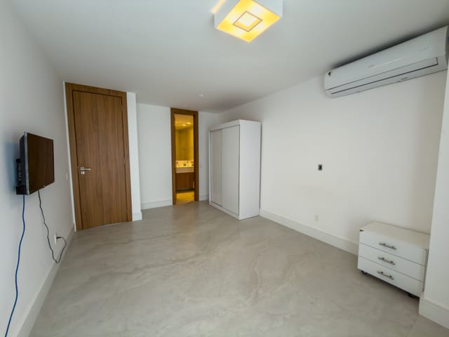 Cobertura / Penthouse com 400m² 4 quartos e 5 banheiros, à venda, no bairro Recreio dos Bandeirantes em Rio de Janeiro