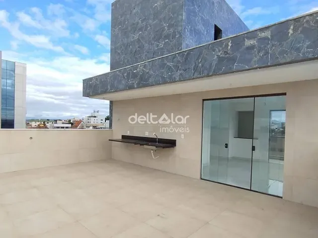 Cobertura / Penthouse com 270m² 4 quartos e 3 banheiros, à venda, no bairro Santa Rosa em Belo Horizonte