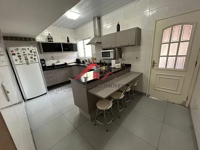 Cobertura / Penthouse com 180m² 3 quartos e 2 banheiros, à venda, no bairro Vila Eldízia em Santo André