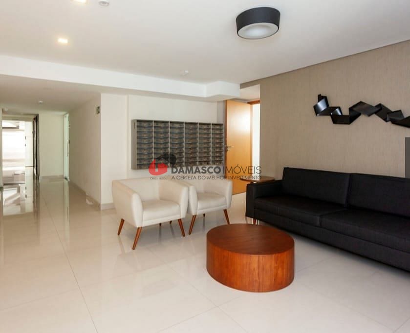 Cobertura à venda com 2 quartos, 148m² - Foto 2