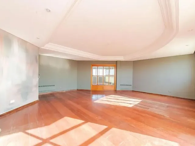 Cobertura / Penthouse 4 quartos e 5 banheiros, à venda, no bairro Água Verde em Curitiba