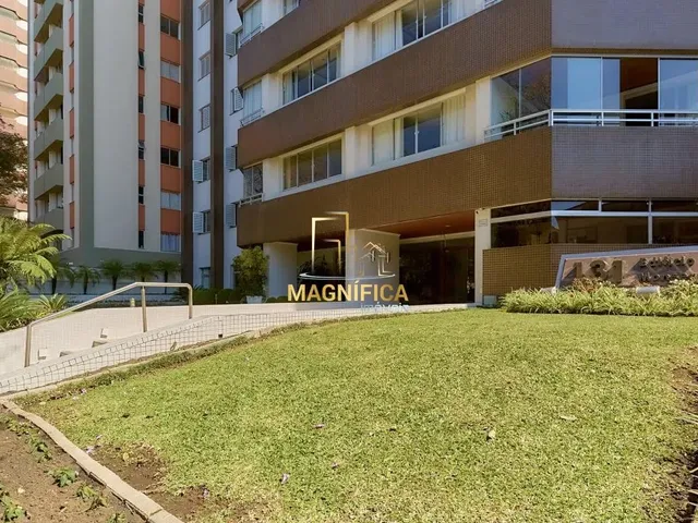 Cobertura / Penthouse 4 quartos e 6 banheiros, à venda, no bairro Cristo Rei em Curitiba