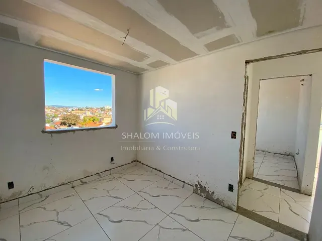 Cobertura / Penthouse 3 quartos e 2 banheiros, à venda, no bairro Copacabana em Belo Horizonte