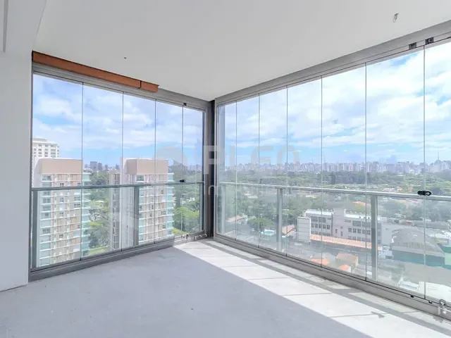 Cobertura / Penthouse 3 quartos e 5 banheiros, à venda, no bairro Moema em São Paulo