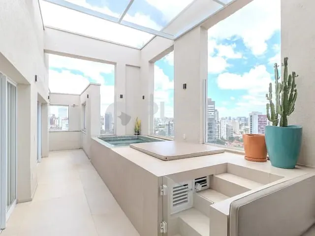 Cobertura / Penthouse 2 quartos e 3 banheiros, à venda, no bairro Vila Olímpia em São Paulo