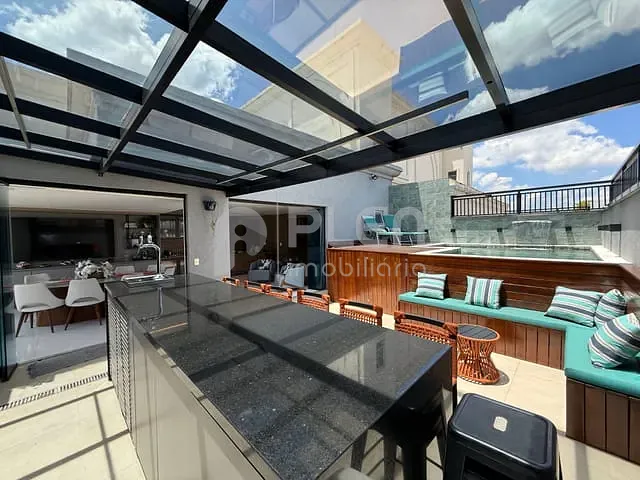Cobertura / Penthouse 3 quartos e 6 banheiros, à venda, no bairro Santa Teresinha em São Paulo