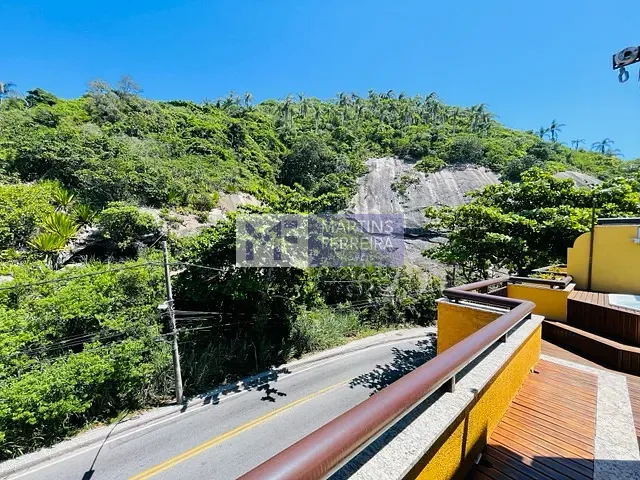 Cobertura / Penthouse com 135m² 2 quartos e 2 banheiros, à venda, no bairro Recreio dos Bandeirantes em Rio de Janeiro