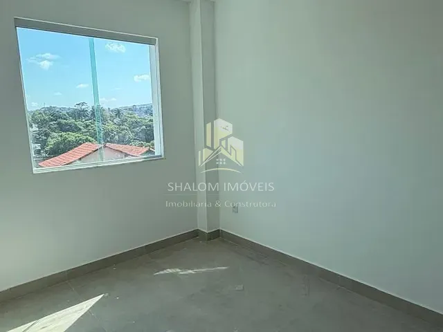 Cobertura / Penthouse 2 quartos e 1 banheiro, à venda, no bairro Maria Helena em Belo Horizonte
