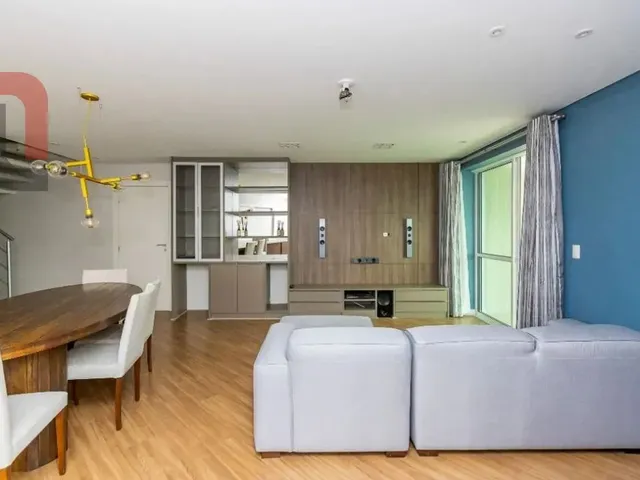 Cobertura / Penthouse 3 quartos e 4 banheiros, à venda, no bairro Água Verde em Curitiba