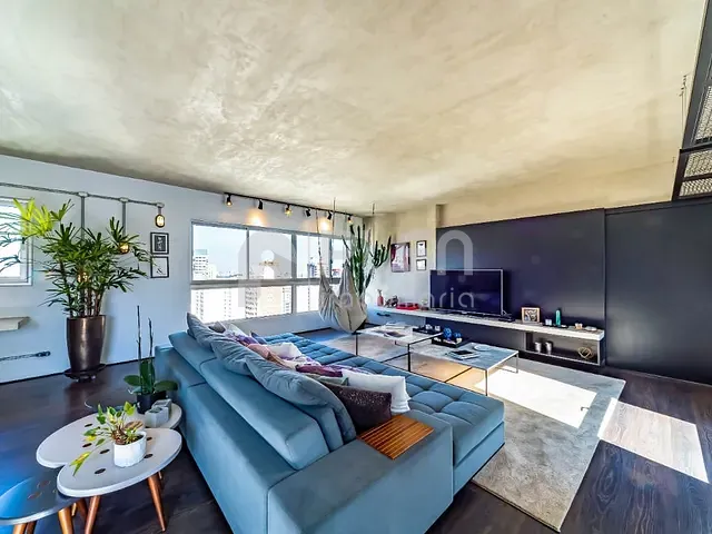 Cobertura / Penthouse 2 quartos e 2 banheiros, à venda, no bairro Pinheiros em São Paulo