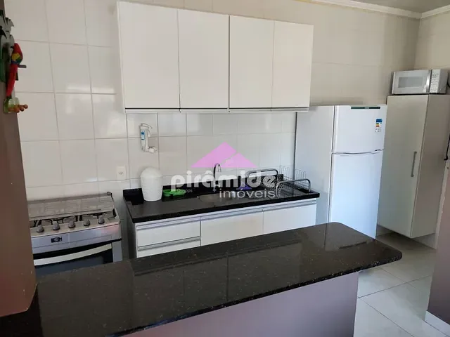 Cobertura / Penthouse com 244m² 4 quartos e 5 banheiros, à venda, no bairro Praia Grande em Ubatuba