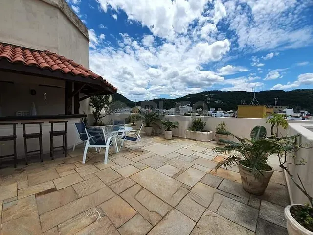 Cobertura / Penthouse 3 quartos e 4 banheiros, à venda, no bairro Enseada em Guarujá