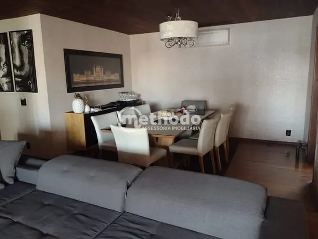 Cobertura / Penthouse com 650m² 5 quartos e 6 banheiros, à venda, no bairro Cambuí em Campinas