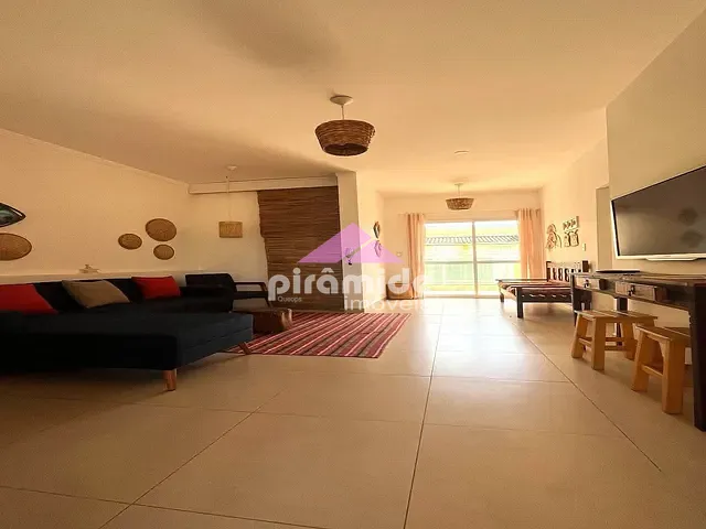 Apartamento com 138m² 3 quartos e 3 banheiros, à venda, no bairro Itaguá em Ubatuba
