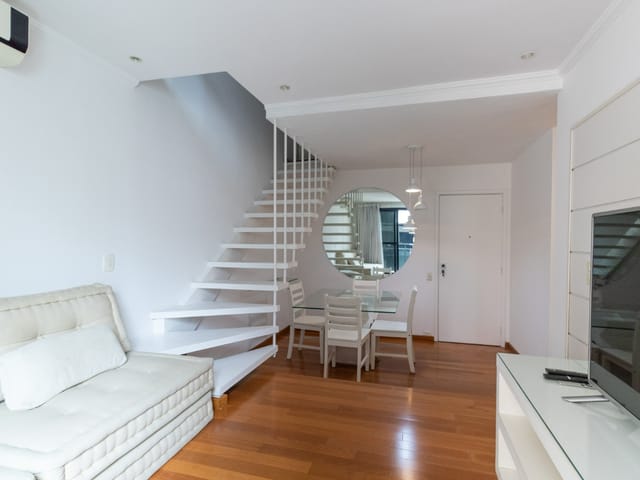 Apartamento com 70m² 1 quarto e 2 banheiros, à venda, no bairro Itaim Bibi em São Paulo