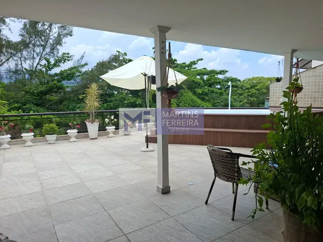 Cobertura / Penthouse com 230m² 2 quartos e 3 banheiros, à venda, no bairro Recreio dos Bandeirantes em Rio de Janeiro