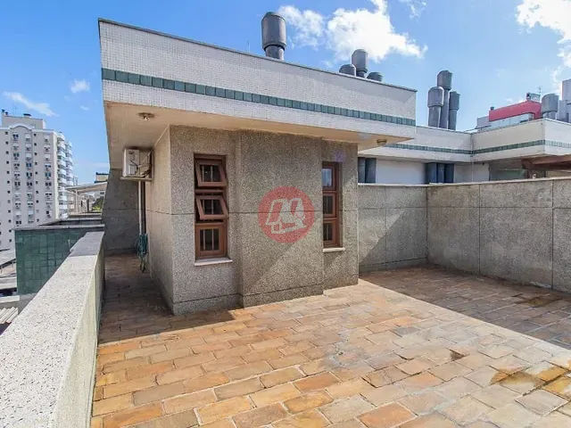 Cobertura / Penthouse com 283m² 4 quartos e 4 banheiros, à venda, no bairro Santana em Porto Alegre