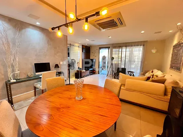 Cobertura / Penthouse com 307m² 4 quartos e 4 banheiros, à venda, no bairro Recreio dos Bandeirantes em Rio de Janeiro