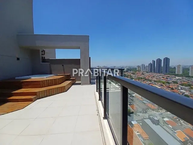 Cobertura / Penthouse 3 quartos e 2 banheiros, para alugar, no bairro Vila Yara em Avenida Yara