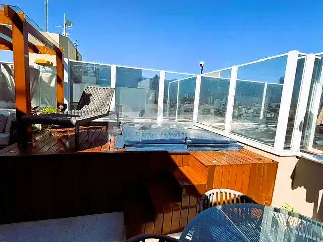 Cobertura / Penthouse 4 quartos e 4 banheiros, à venda, no bairro Parada Inglesa em São Paulo