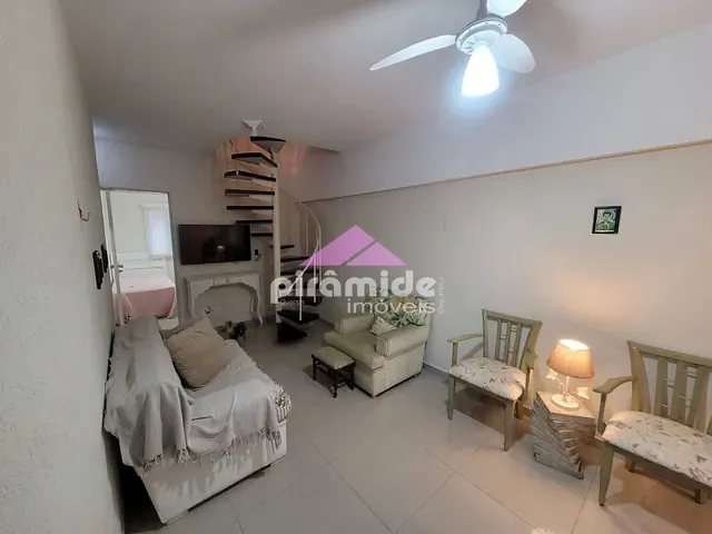 Cobertura / Penthouse com 211m² 3 quartos e 3 banheiros, à venda ou para alugar, no bairro Centro em Caraguatatuba