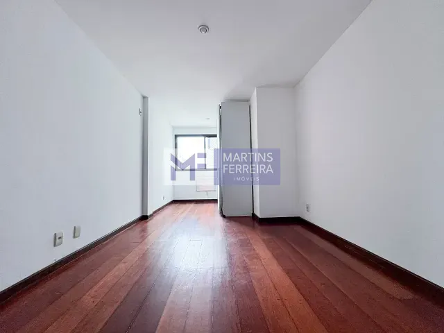 Cobertura / Penthouse com 180m² 4 quartos e 4 banheiros, para alugar, no bairro Recreio dos Bandeirantes em Rio de Janeiro