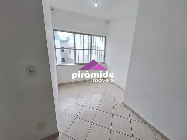 Apartamento com 211m² 3 quartos e 3 banheiros, à venda ou para alugar, no bairro Centro em Caraguatatuba