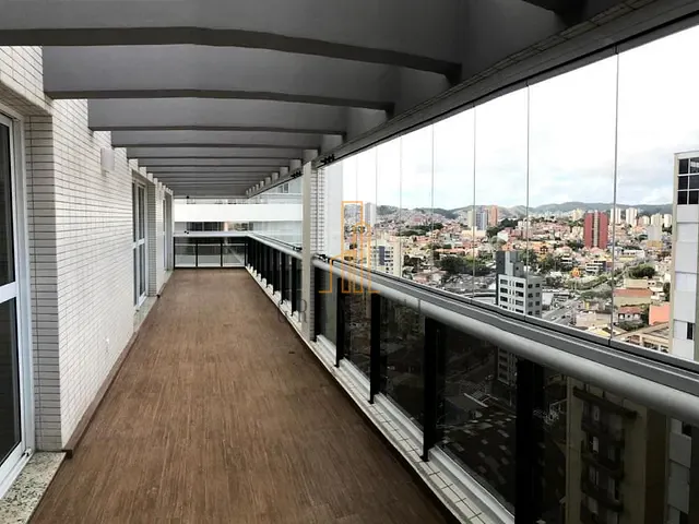Cobertura / Penthouse 4 quartos e 5 banheiros, à venda, no bairro Centro em São Bernardo do Campo