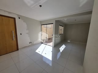 Foto do Cobertura / Penthouse-Duplex para venda em Jardim Maria Tereza com 2 quartos, sendo 1 suíte, 109m²