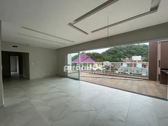 Cobertura / Penthouse com 150m² 3 quartos e 3 banheiros, à venda, no bairro Toninhas em Ubatuba