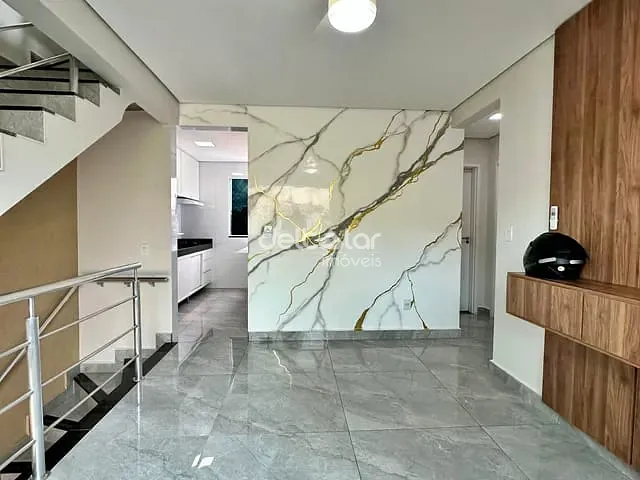 Cobertura / Penthouse com 120m² 3 quartos e 2 banheiros, para alugar, no bairro Santa Mônica em Belo Horizonte