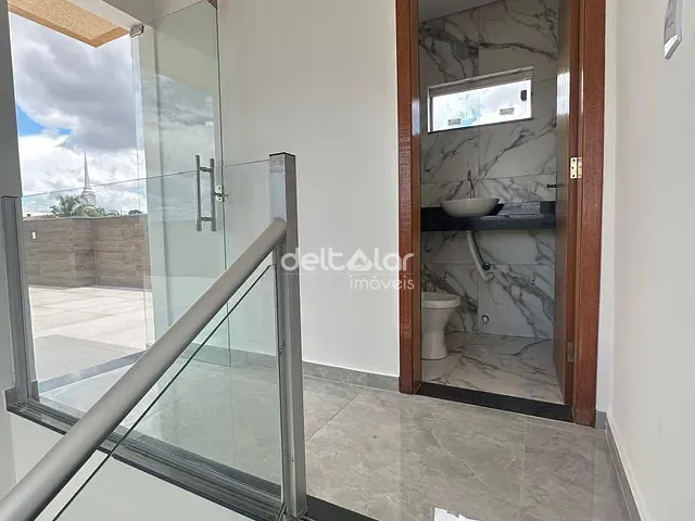 Cobertura / Penthouse com 150m² 3 quartos e 3 banheiros, à venda, no bairro Guarani em Belo Horizonte