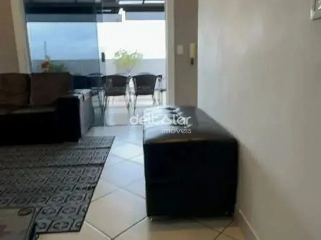 Cobertura / Penthouse com 120m² 4 quartos e 2 banheiros, para alugar, no bairro Castelo em Belo Horizonte