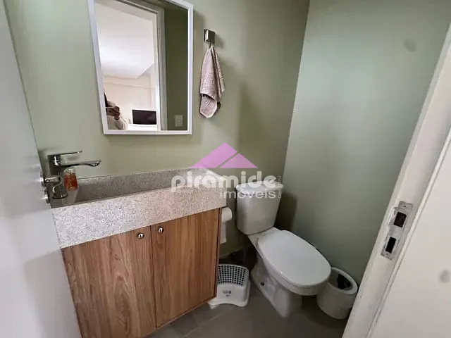 Apartamento 3 quartos e 3 banheiros, à venda, no bairro Conjunto Residencial Trinta e Um de Março em São José dos Campos